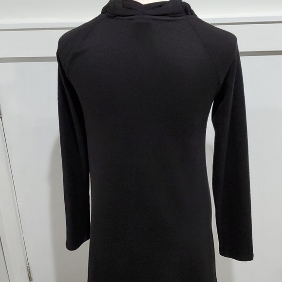 One September Pullover Black Tunic Sweater - Picture 6 of 7